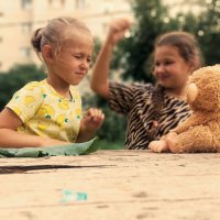 за секунду до папиного леща :: Артём 