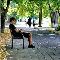 Хорошо летом в тени... :: Николай Саржанов