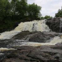 Водопад на реке Лавна :: Ольга Водопад на реке Лавна :: Ольга