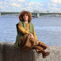 Прогулка по городу :: skijumper Иванов