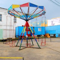 Это увлекательный был аттракцион, Так ещё никто не шутил...... :: Юрий Вовк Это увлекательный был аттракцион, Так ещё никто не шутил...... :: Юрий Вовк