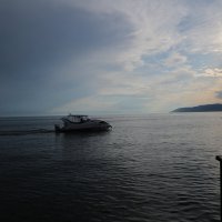 Водная прогулка по озеру Байкалу. :: Танзиля Завьялова