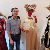 Может, эту выбрать? :: Людмила Жданова