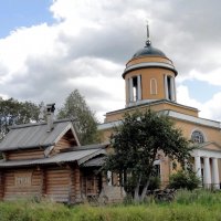 Крестовоздвиженская церковь в селе Воздвиженское. :: Ольга Довженко