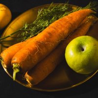 Натюрморт с овощами :: Александр Чашин