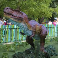 Динозавр,Кормить строго  запрещено :: Валентин Семчишин