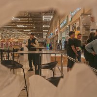 съемка запрещена, но через пакетик то можно) :: Артём 