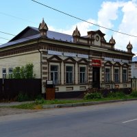 Алатырь. Дом по ул. Ленина 44. :: Пётр Чернега Алатырь. Дом по ул. Ленина 44. :: Пётр Чернега