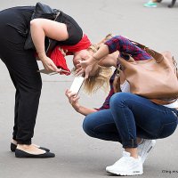 девчонки и фотография :: Олег Лукьянов девчонки и фотография :: Олег Лукьянов