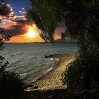 На Волге :: Анатолий Уткин