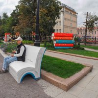 Городская Зарисовка :: юрий поляков