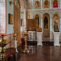 В церкви :: Александр Синдерёв