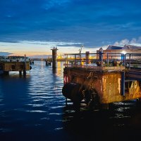 КАК БЛЕДНО ТЫ БРЕГ ОЗАЛАТИЛО!!! :: Mila .