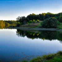 Осенний вечер на озере. :: Милешкин Владимир Алексеевич Осенний вечер на озере. :: Милешкин Владимир Алексеевич