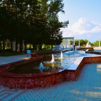 Чебоксары. Фонтан этно-комплекса "Амазония". :: Пётр Чернега