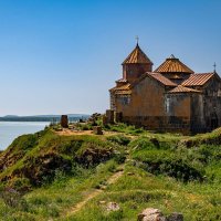 Монастырь Айраванк на озере Севан в Армении. :: Дина Евсеева
