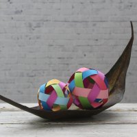 Шарики из бумаги. :: Нина Сироткина 