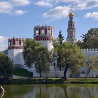 Новодевичий монастырь :: <<< Наташа >>>