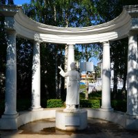 Чебоксары. Скульптура "Херкка" :: Пётр Чернега