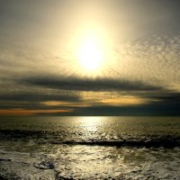 Туманный закат :: Валерий 