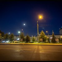 Ночь, луна и фонари. :: Борис Яковлев