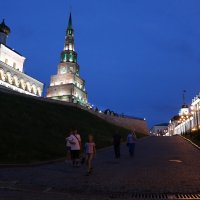 Вечер у казанского кремля :: Ольга Вечер у казанского кремля :: Ольга