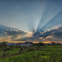 вечерние лучи :: Виталий Емельянов