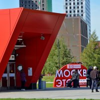 Станция метро ЗИЛ :: Анастасия Смирнова