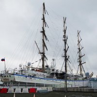 Парусник "Надежда" :: Лидия Бусурина