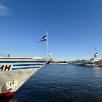 «Расскажите мне о море, корабли..!» :: Арина Невская