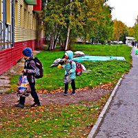 Из школы домой- всегда вдвоем! :: Владимир 