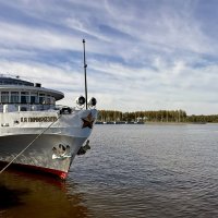 «Расскажите мне о море, корабли..!» :: Арина Невская