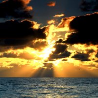 Закат после дождя :: Валерий 