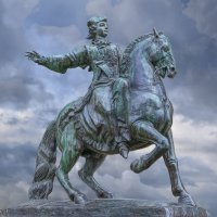 Памятник императрице Елизавете Петровне в Балтийске :: Aleksey Afonin