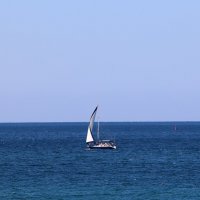 Белеет парус одинокий... :: Александр Кондаков
