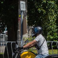 Жёлтый бензобак :: Александр Тарноградский