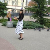 В ритме  танца :: Валентин Семчишин