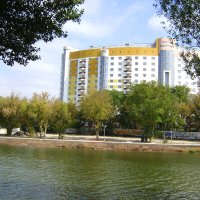 Дом у озера :: Валентин Семчишин Дом у озера :: Валентин Семчишин