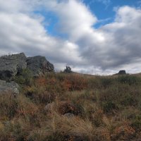 Летят облака над горами :: Андрей Хлопонин