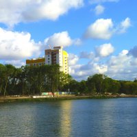 Дом у озера :: Валентин Семчишин Дом у озера :: Валентин Семчишин