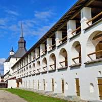 Кирилло-Белозерский мужской монастырь. Крепостная стена :: Михаил Свиденцов