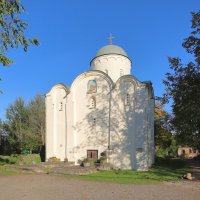 Церковь Успения Пресвятой Богородицы (XII век) :: Александр Алексеенко