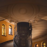 Старый лифт. :: Егор Бугримов