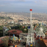 Аттракционы над Барселоной :: Ольга Аттракционы над Барселоной :: Ольга