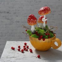 Иухоморы, папье-маше. :: Нина Сироткина 