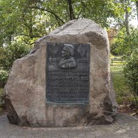 Мемориал Юзефу Выбицкому в  Новы Двур Мазовецки :: Светлана Ищенко