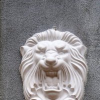 Барельеф льва :: Сергей Карачин