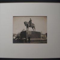 Карл Булла / Солдат-ветеран у памятника Александру III / 1909 г. :: zavitok * Карл Булла / Солдат-ветеран у памятника Александру III / 1909 г. :: zavitok *