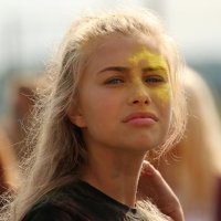 Портрет с битвы подушками и фестиваль красок :: Владимир59 Портрет с битвы подушками и фестиваль красок :: Владимир59