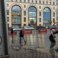 Городская Зарисовка :: юрий поляков